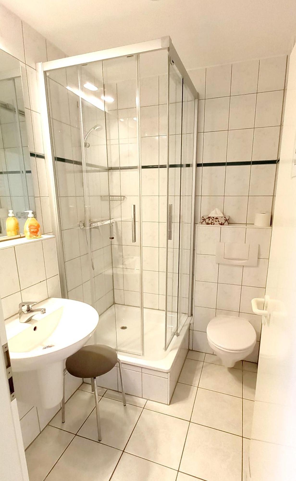 Studio 5 Im Eg Haus Stranddistel, Wunderschones Studio Fur 2 Personen In Zingst Buitenkant foto